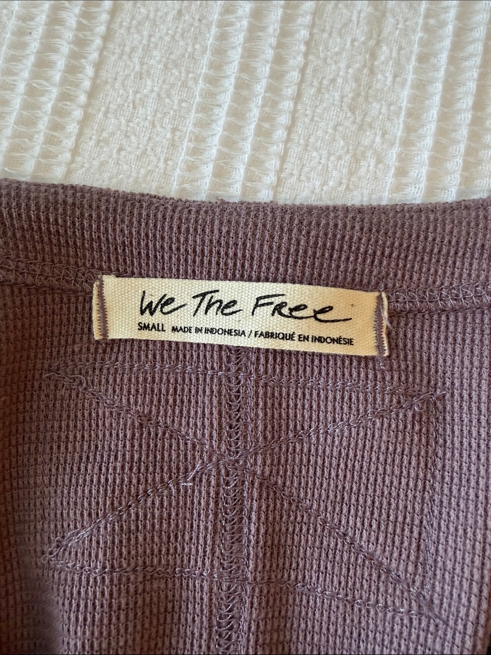 We the Free All Nighter Surpluce Cropped Ribbed V-Neck Top in Dusty Lavender - Picture 5 of 9